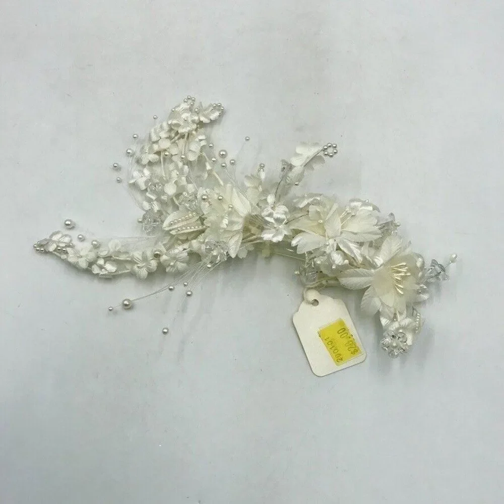 Vintage 80s Womens Vine Spray Comb Pearl Flower Bride Bridal Flower Crystal